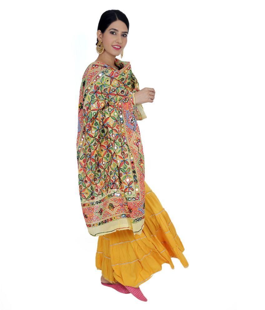 Kastiel Beige Cotton Phulkari Dupatta Price in India - Buy Kastiel ...