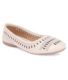 Ethnic Shoes: Buy Wedding Shoes for Women Online at Best Prices in ...