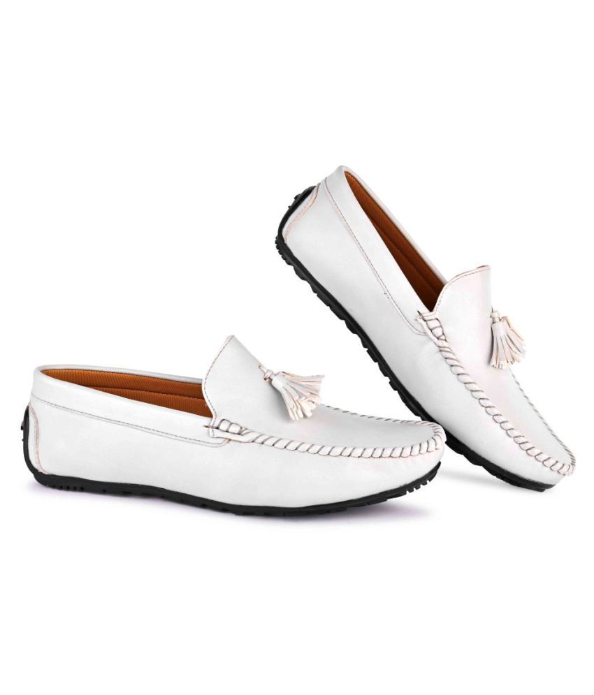 Alberto Moreno White Loafers Buy Alberto Moreno White Loafers Online At Best Prices In India On Snapdeal