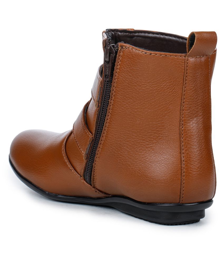 bruno manetti ankle boots