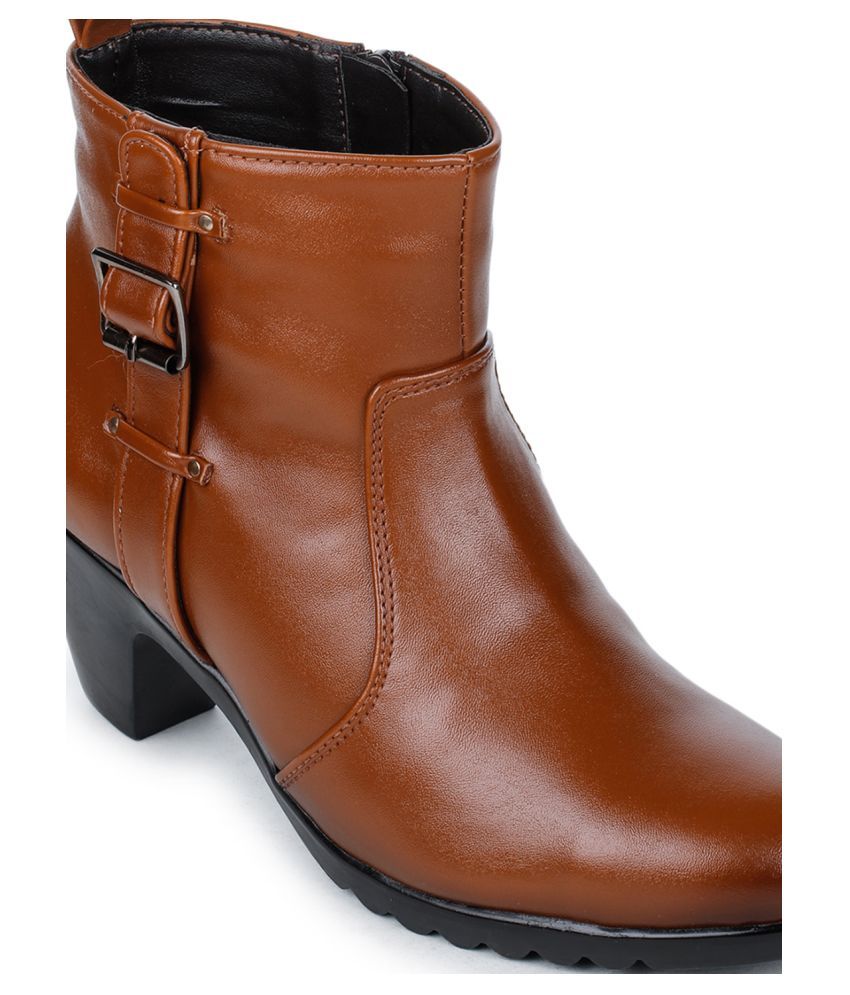 bruno manetti ankle boots