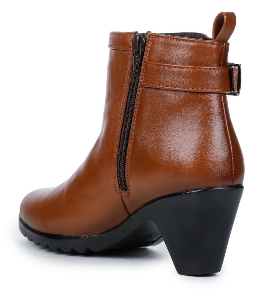 bruno manetti ankle boots