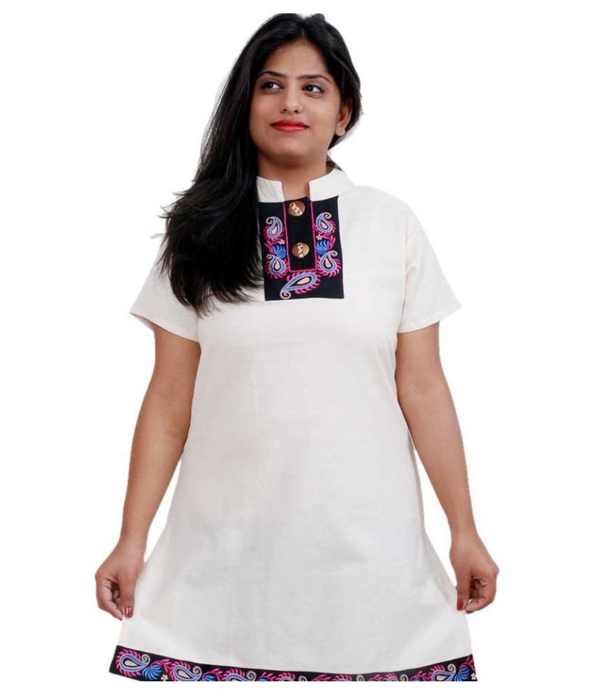     			Viniyog Off White Cotton Straight Kurti