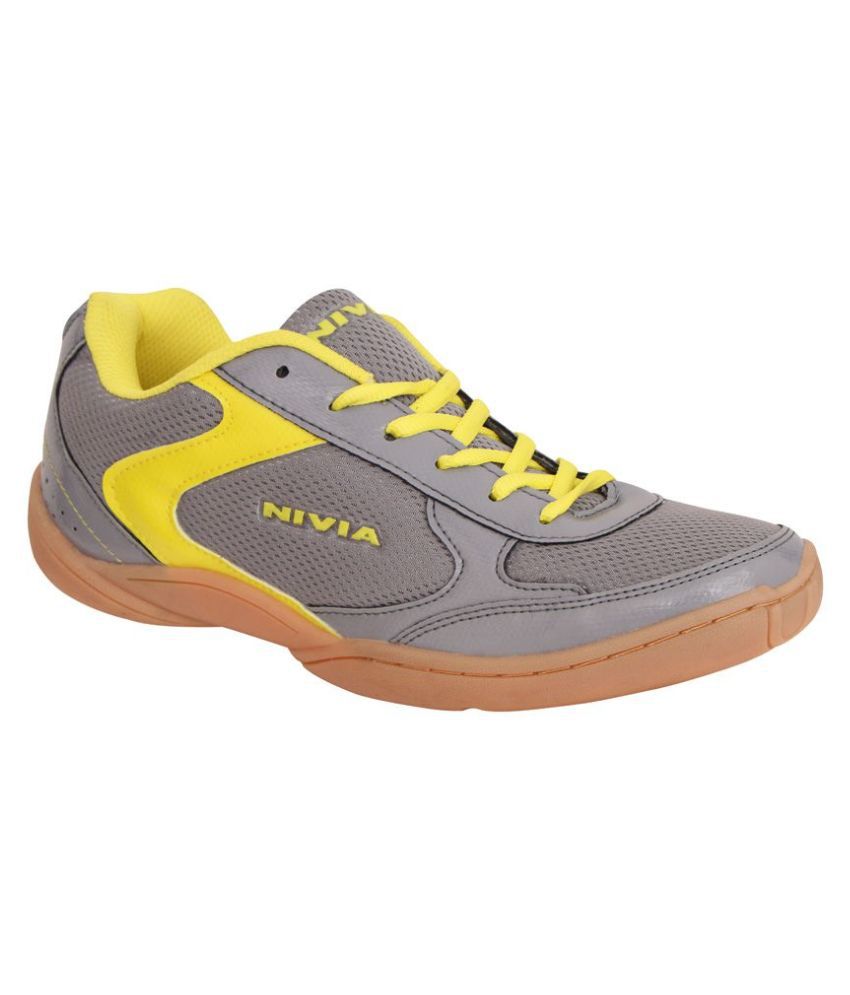 nivia shoes volleyball