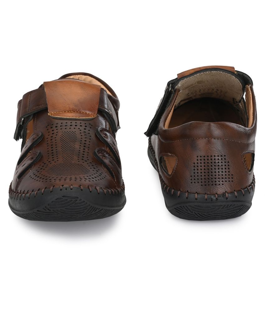 sliders with heel strap