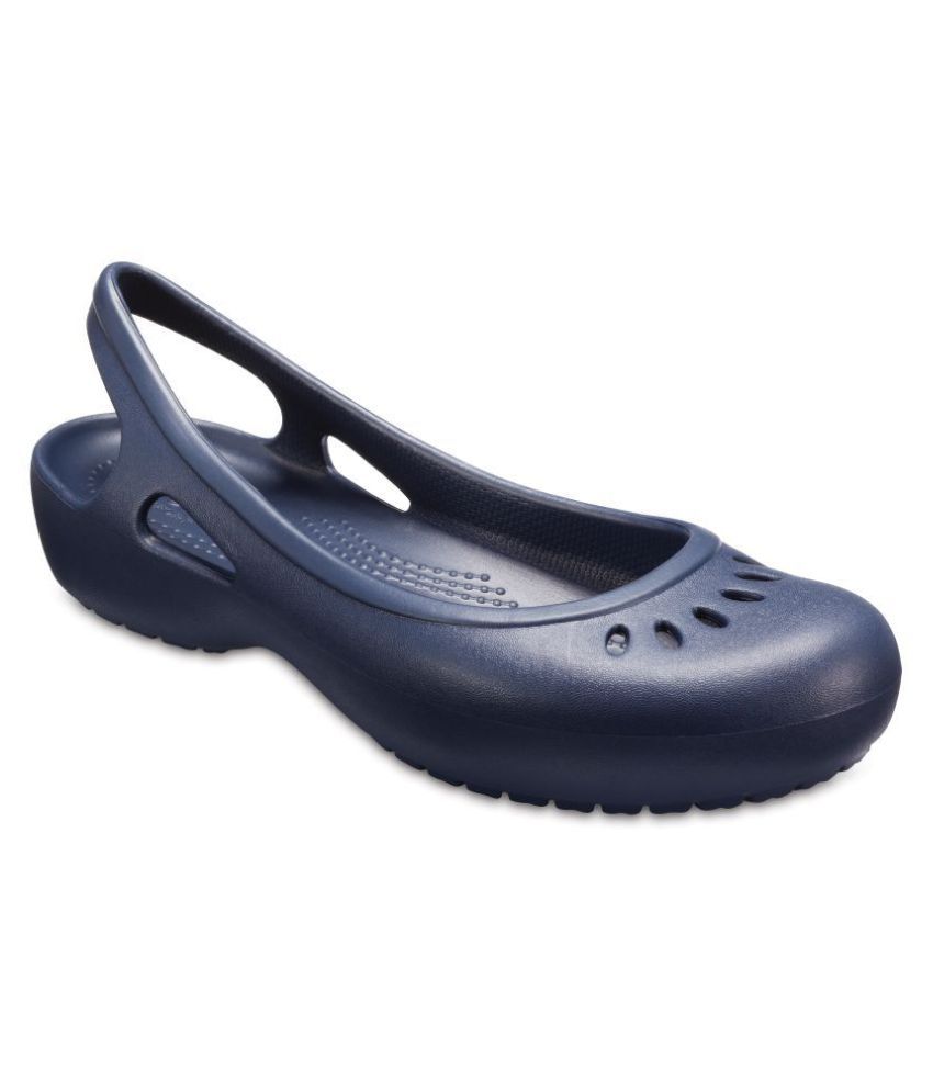 crocs flats sale
