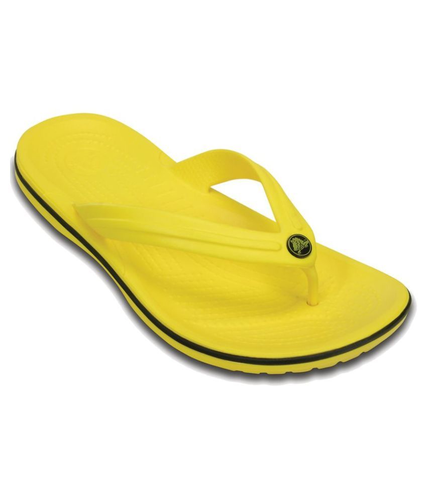crocs thong flip flops