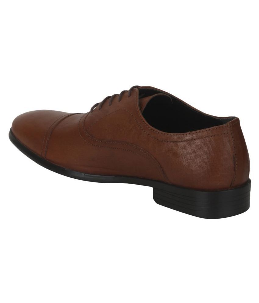 red tape oxford shoes in patent leather
