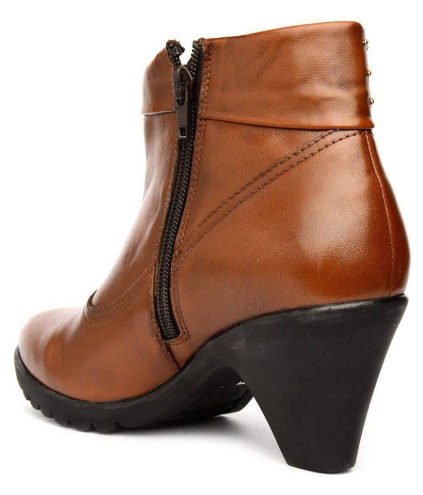 bruno manetti ankle boots