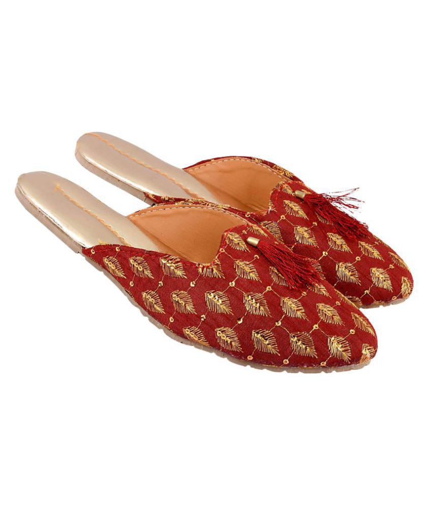 Apratim Red Ethnic Footwear