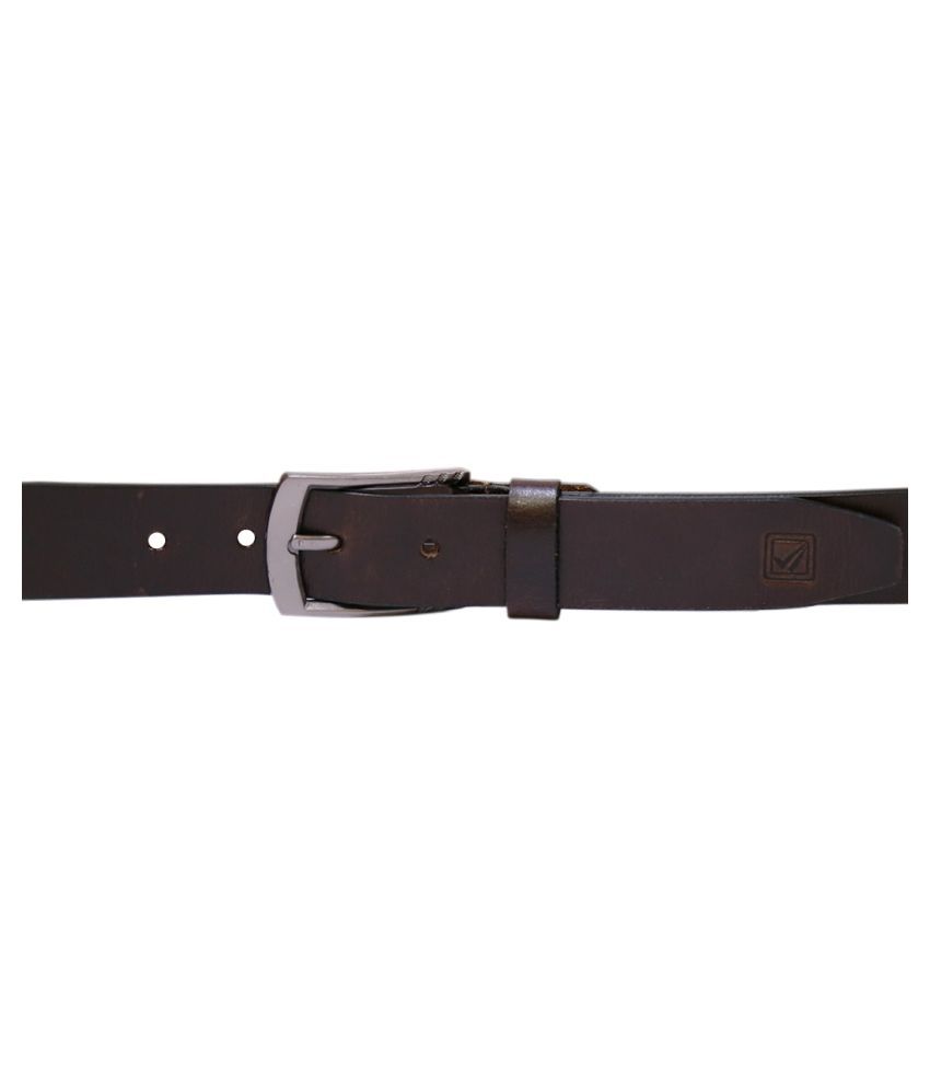 light brown shoes and belt