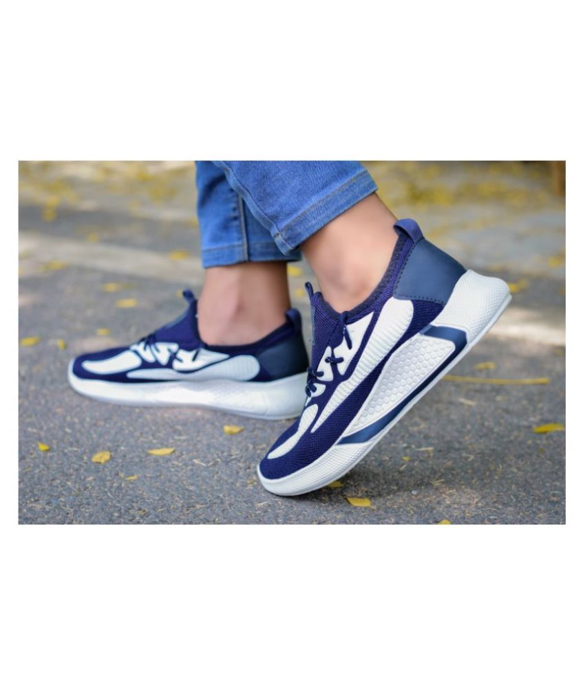 blue running shoes outfit