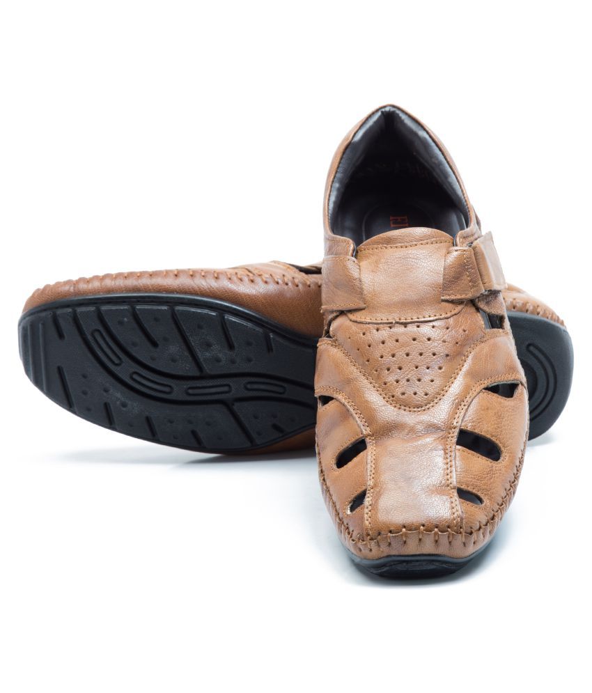 franco leone tan sandals