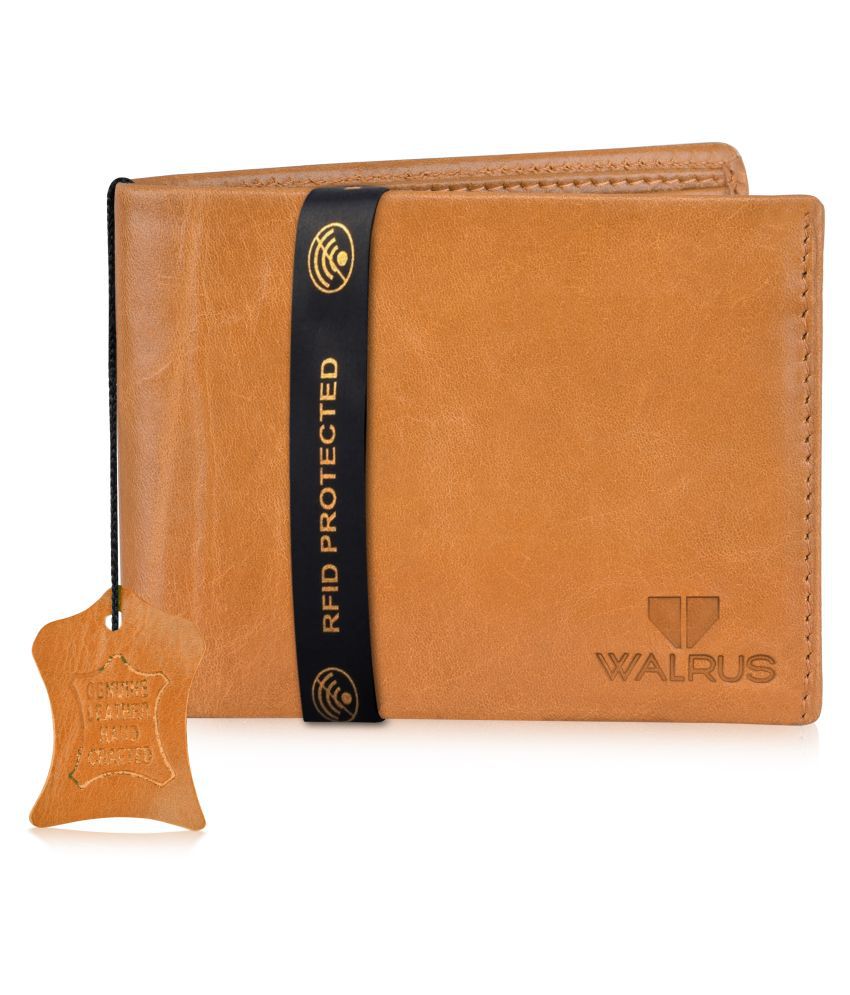     			Walrus Leather Beige Casual Regular Wallet