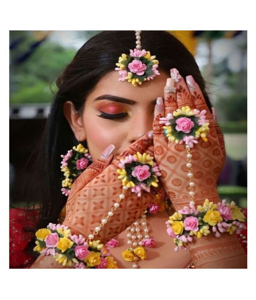 Vatsalya Associates Fabric & Haldi Jewellery set 2 earrings, 2 earrings