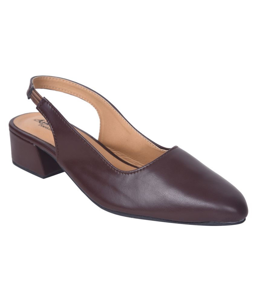     			Ajanta Brown Ballerinas