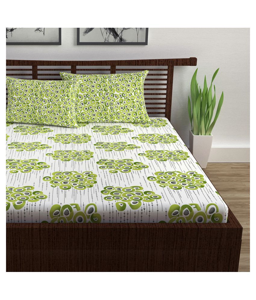     			DIVINE CASA - Green Cotton Double Bedsheet with 2 Pillow Covers