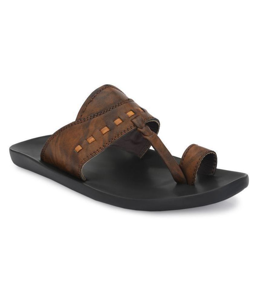 Leeport Brown Kolhapuri Chappal
