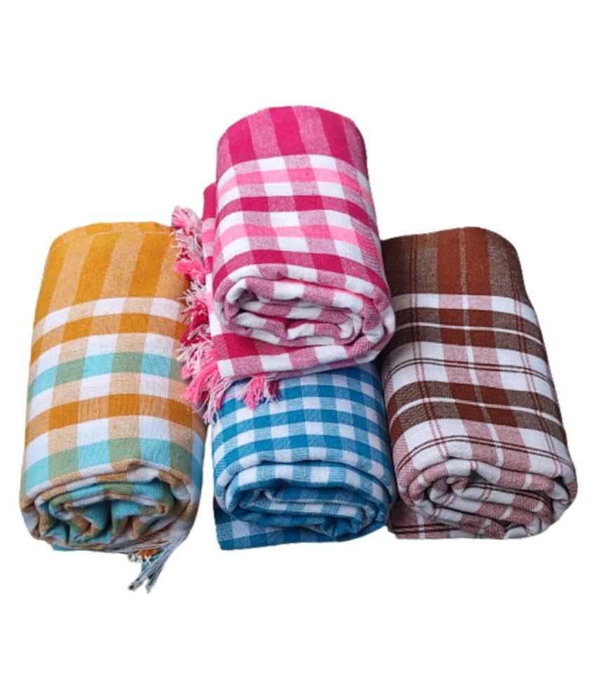     			KAKUMANU Set of 4 Cotton Bath Towel Multi