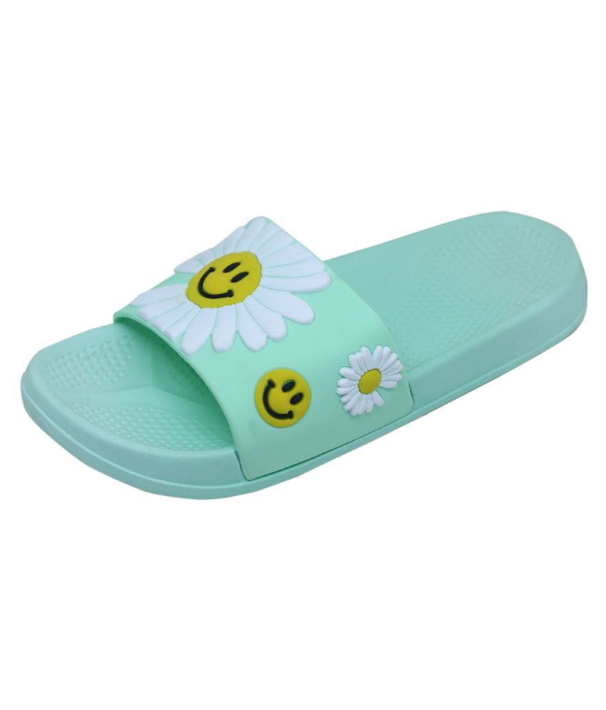 Buy BANUCHI - Green Women's Slippers 