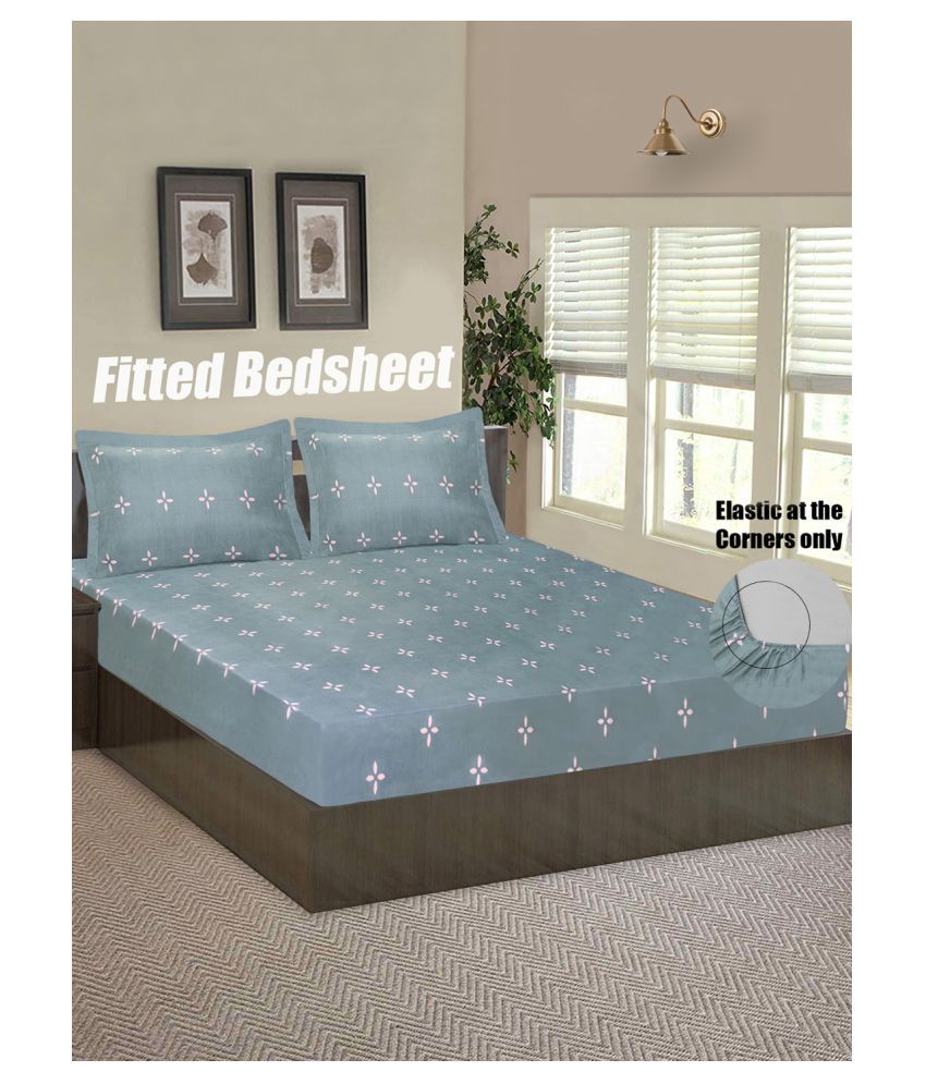     			Home Candy Microfiber Motifis Fitted Double Bedsheet with 2 Pillow Covers- Grey