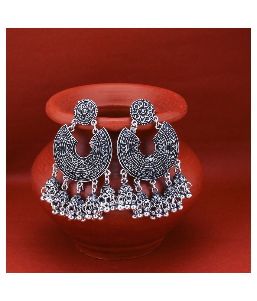     			Sukkhi Pleasing Oxidised Chandelier Earring for Women