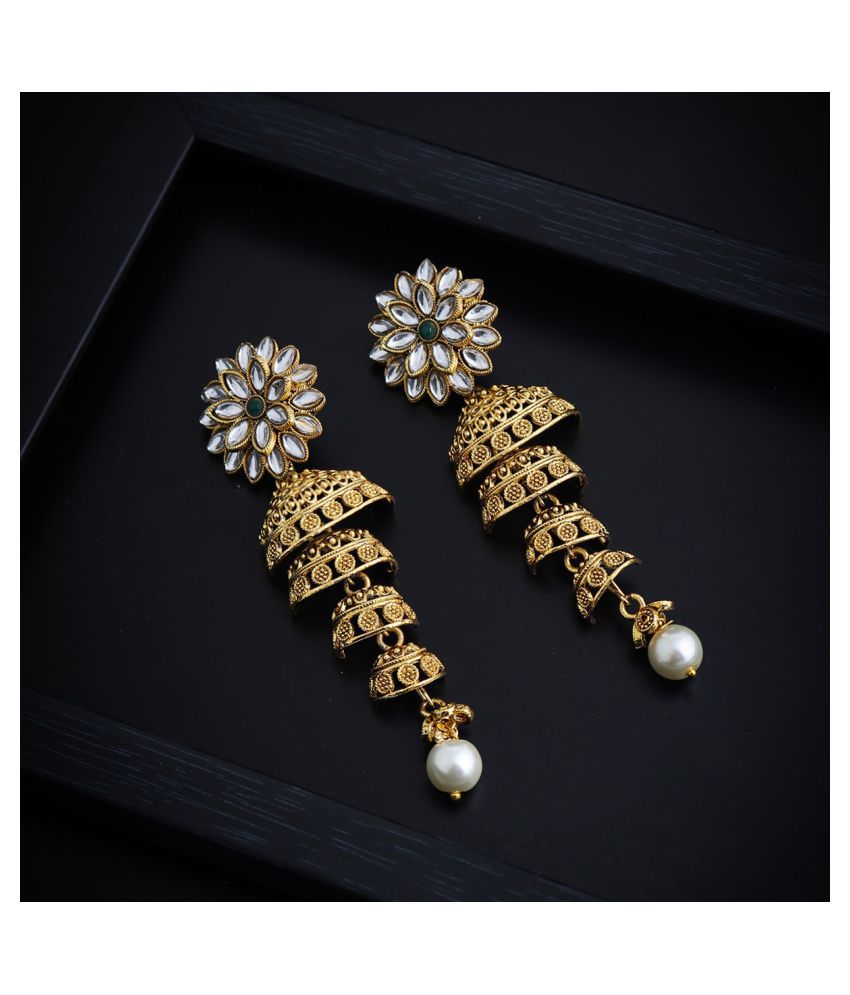     			Sukkhi Ravishing Gold Plated Kundan Chandelier Earring for Women