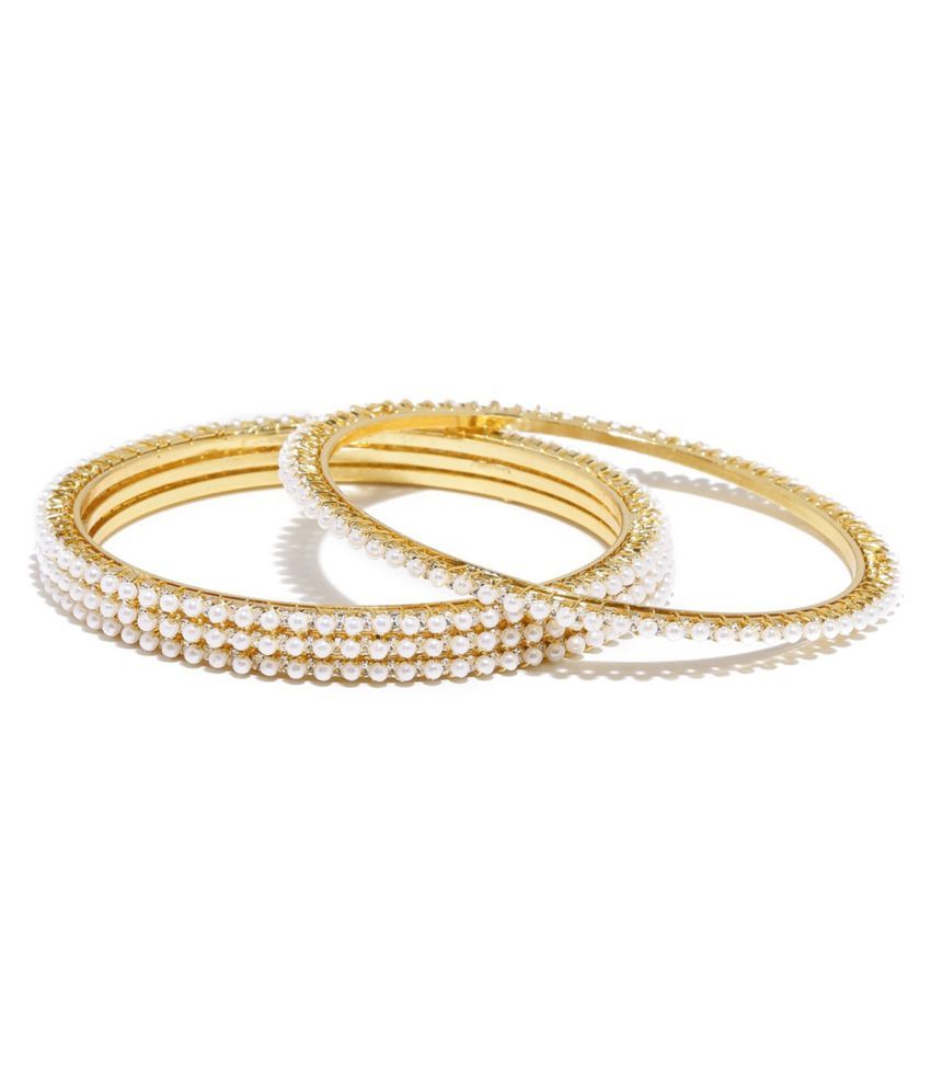     			Sukkhi Modish Gold Plated Set Of 4 Single Line Moti Bangle for Women