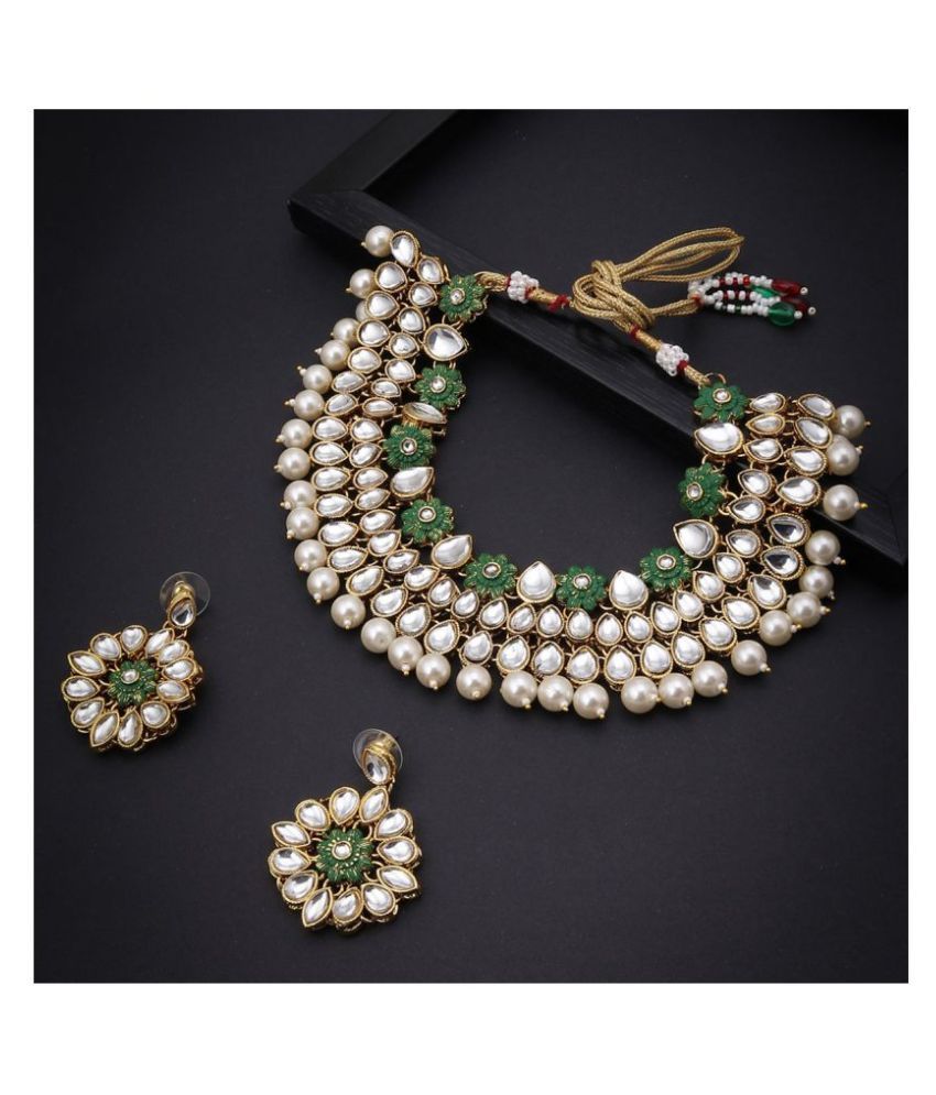     			Sukkhi Alloy Green Traditional Necklaces Set Choker