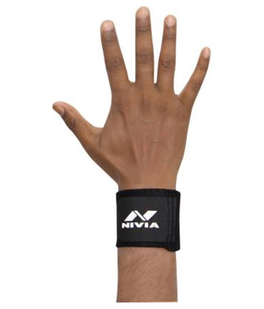 Nivia Black Wrist Supports