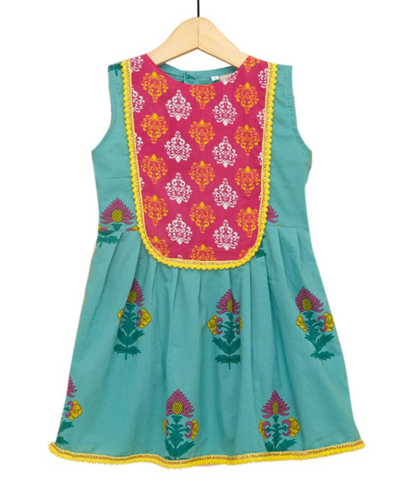 Hopscotch Baby Girls Cotton Round Patch Sleeveless Kurtas in Blue Color For Ages 3-6 Months (BOX-3392743)