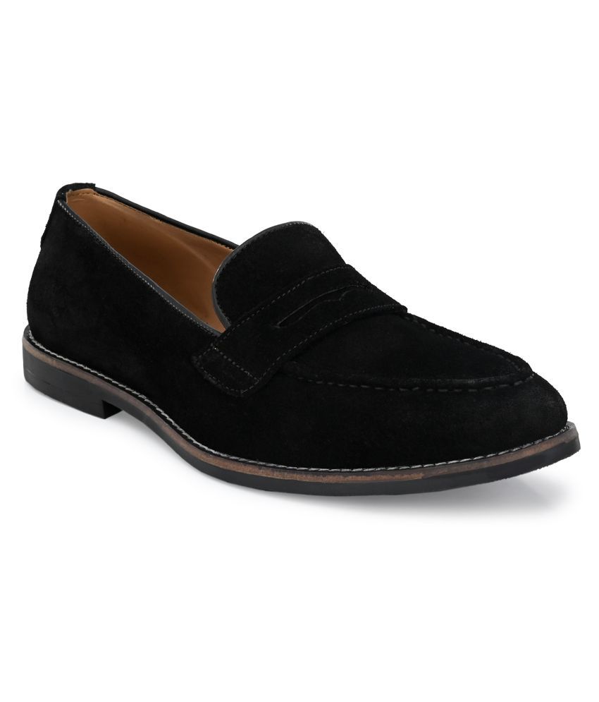     			Big Fox Black Loafers