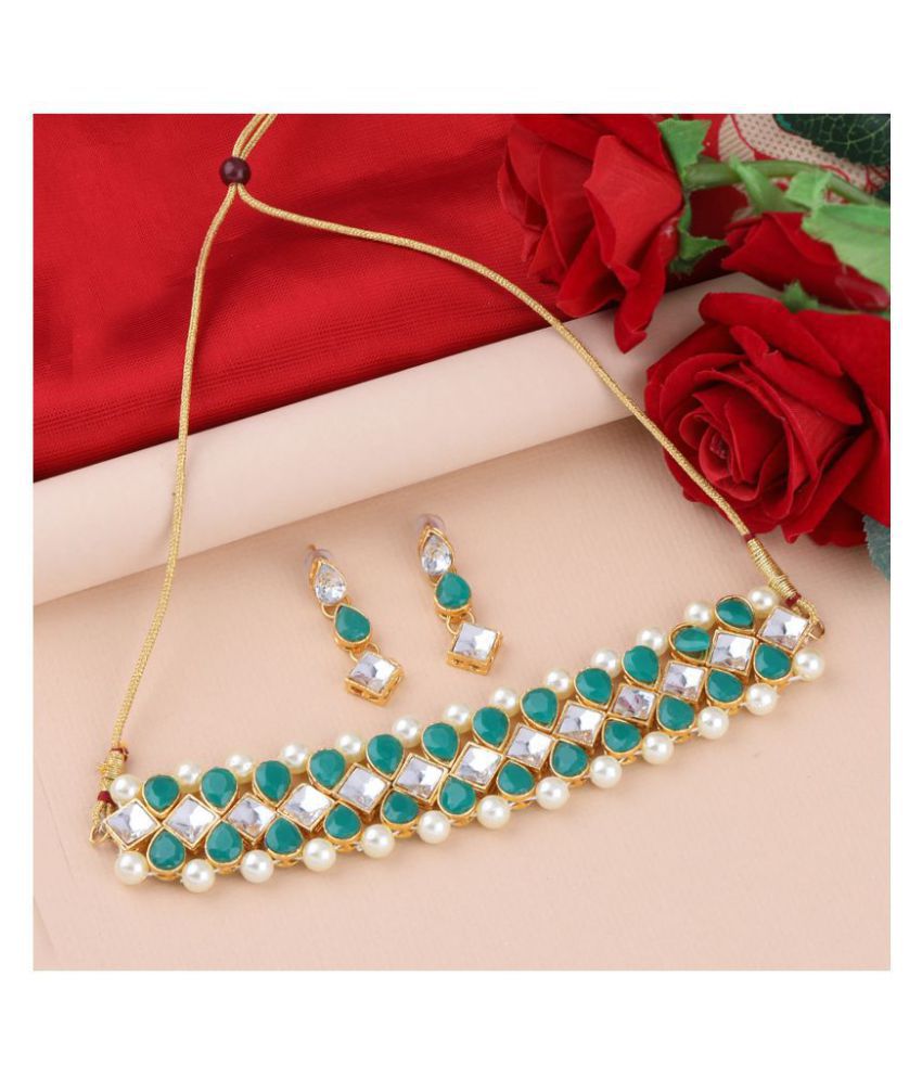     			Silver Shine Alloy Green Contemporary/Fashion Necklaces Set Choker