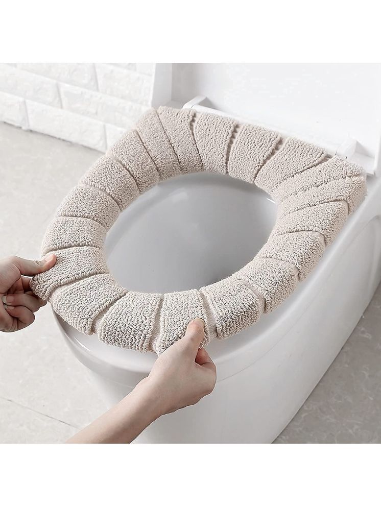     			SIBZ Toilet Seat Lid Cover Pads Toilet Cleaner Pad Washable Soft Warmer Toilet Cushion 200