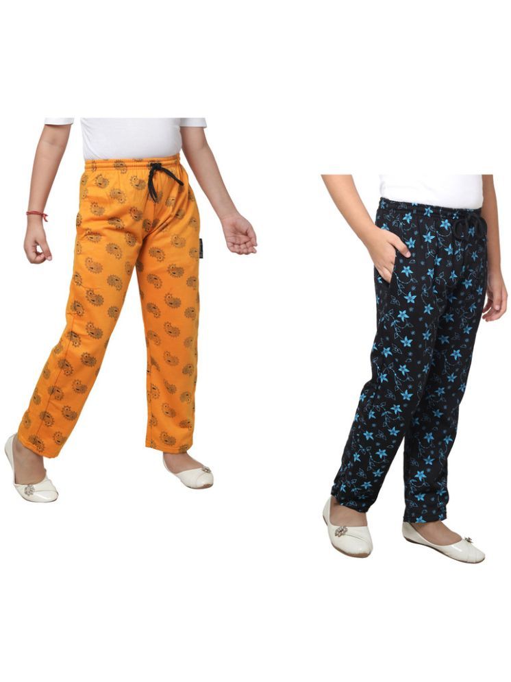     			IndiWeaves Pack of 2 Girls Fleece Trackpants ( Colors )