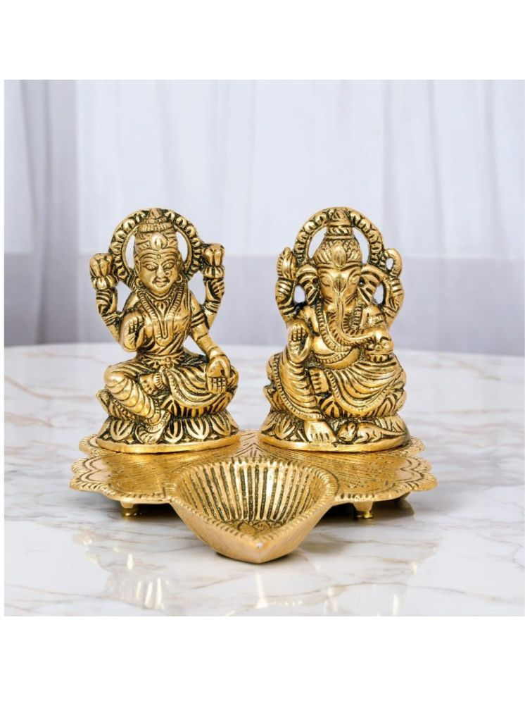     			NAVYAKSH Handicraft Showpiece 1.5 cm - Pack of 1