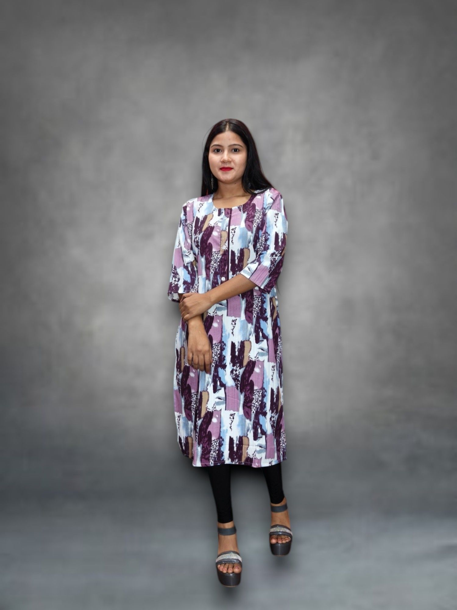     			AYUKTI FASHION PRIVATE LIMITED Pack of 1 Cotton Blend Printed Straight Women's Kurti - ( Purple,Multicolor )