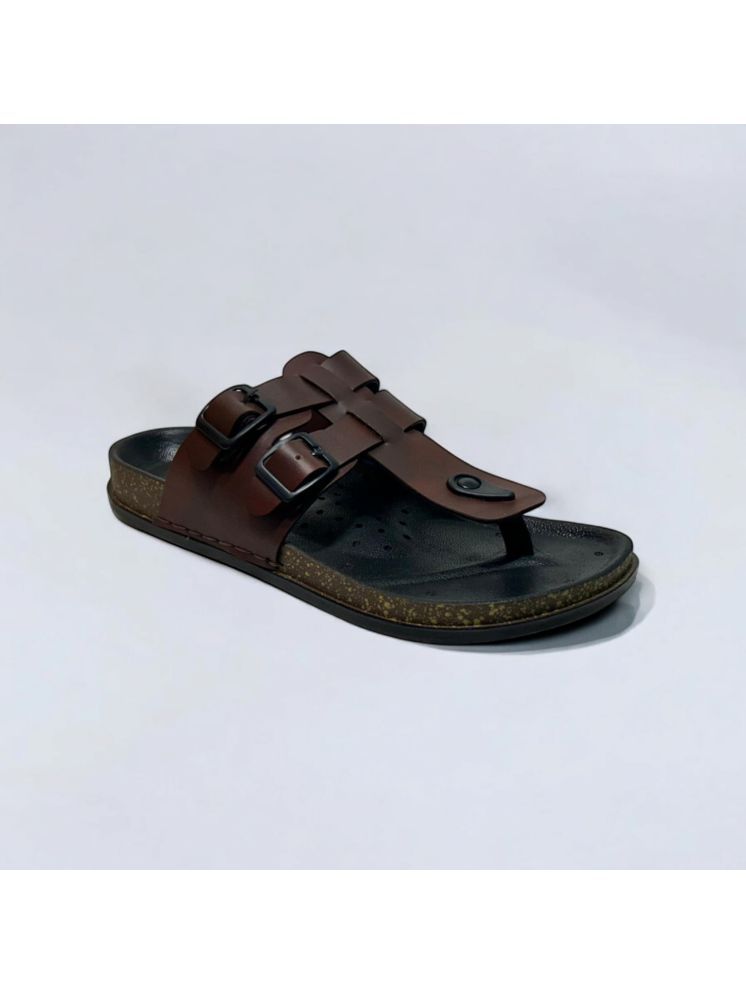     			Akiko Brown Men's Daily Slipper