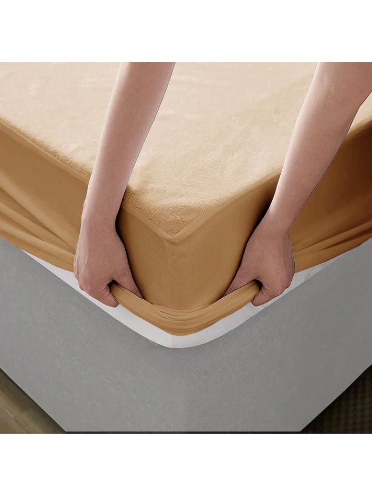     			Luxurious homes - Cotton Water Proof Double King Size Mattress Protector - 198 cm (78") x 183 cm (72") - Beige