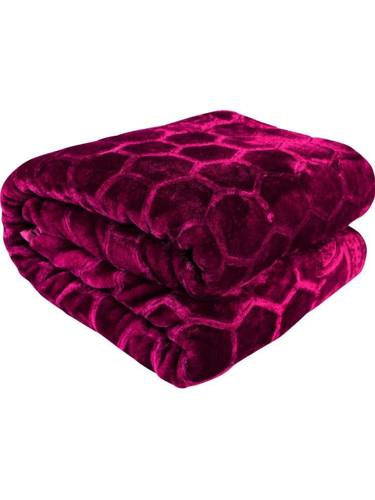     			Cosito Mink Floral Single Bed Blanket ( 215 cm x 150 cm ) - Wine ( Pack of 1 )