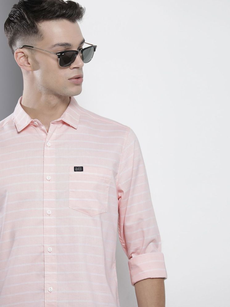     			The Indian Garage Co Men Pink Slim Fit Horizontal Stripes Casual Cotton Shirt