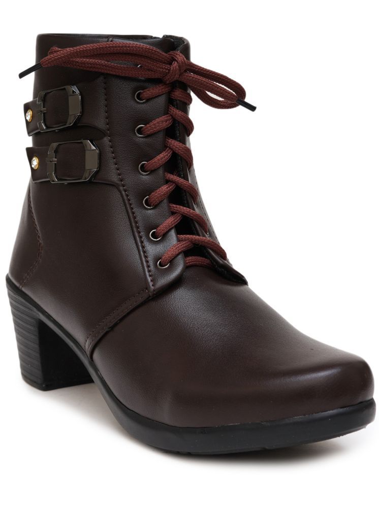     			PLANET WALK Brown Women's Ankle Length Boots