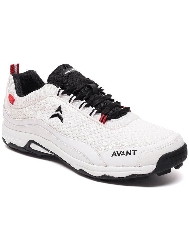     			Avant Striker White Cricket Shoes