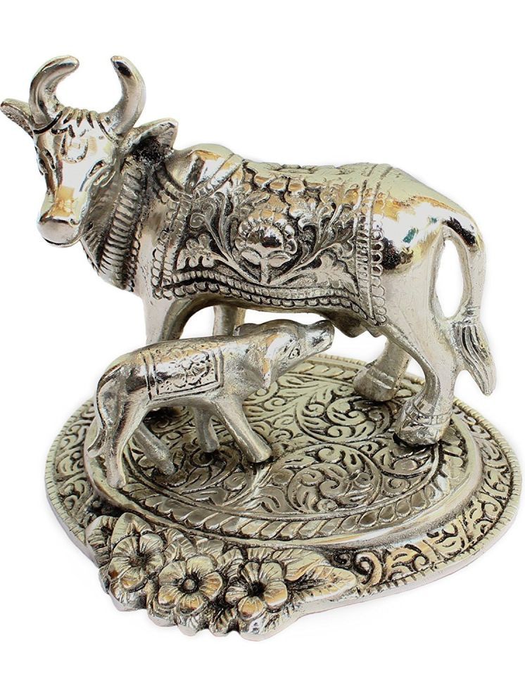     			Shri Astha Vinayak Silverplated Cow and Calf Idol ( 2 cm )