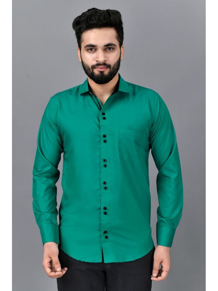     			VTEXX Cotton Blend Regular Fit Solids Full Sleeves Men's Casual Shirt - Green ( Pack of 1 )