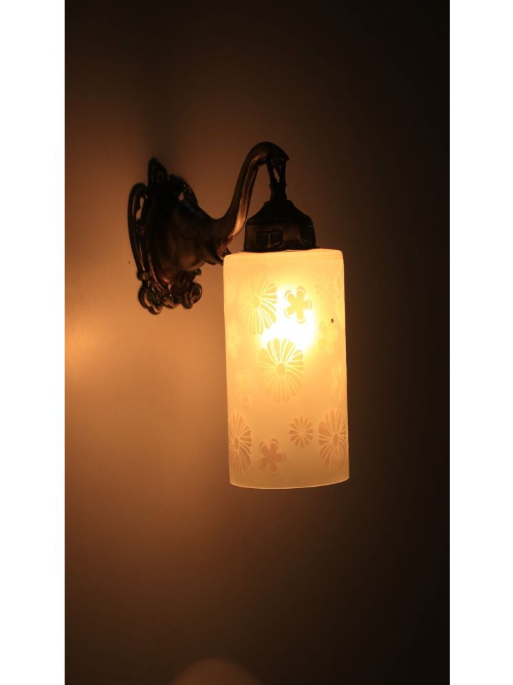     			VAGalleryKing White Down Light Wall Lamp ( Pack of 1 )