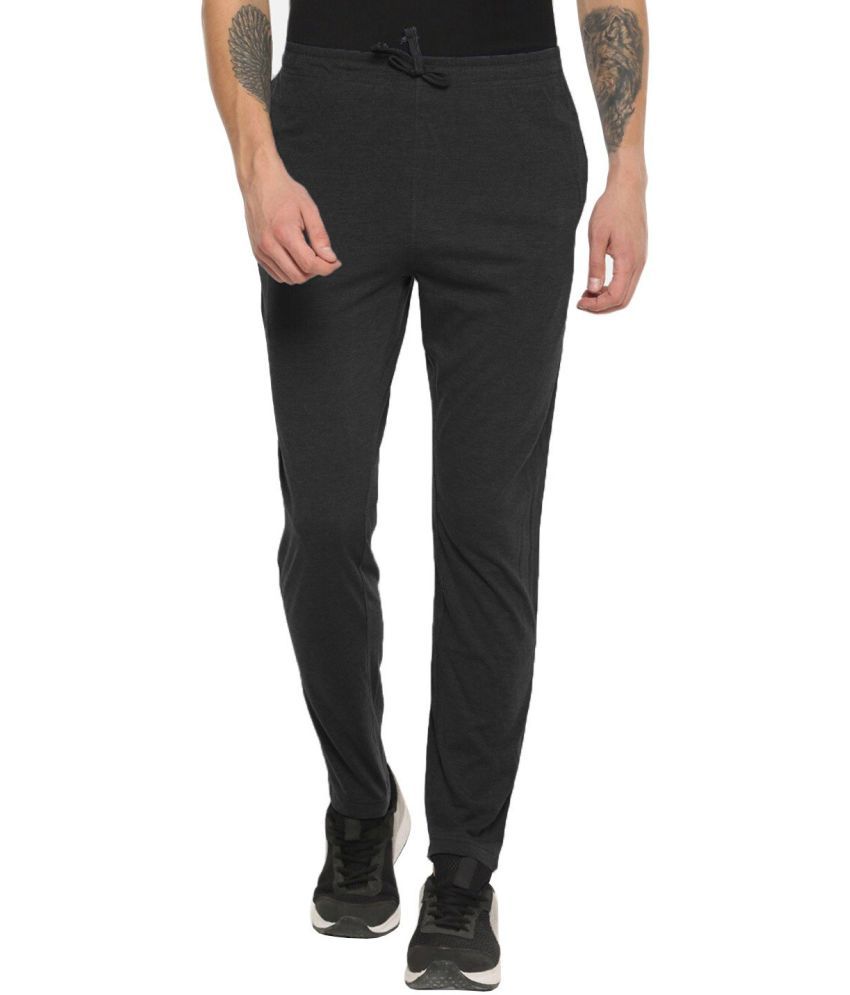     			Reoutlook Black Cotton Blend Men's Trackpants ( Pack of 1 )