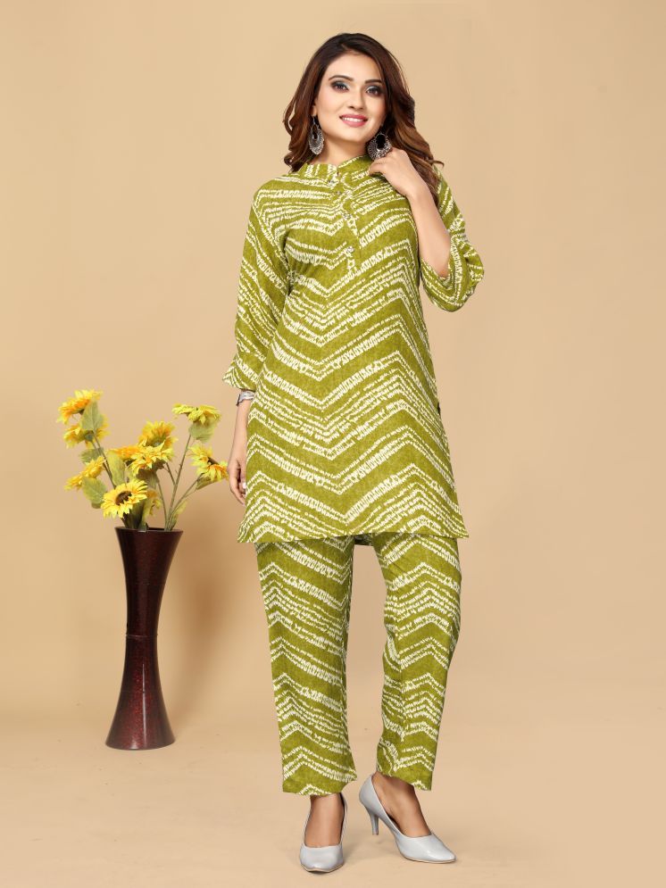     			Women Basket Cotton Blend Printed Kurti With Pants Women's Stitched Salwar Suit - Green ( Pack of 1 )