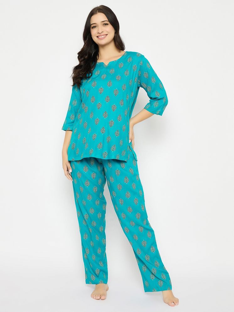     			Clovia Turquoise Rayon Women's Nightwear Nightsuit Sets ( Pack of 1 )