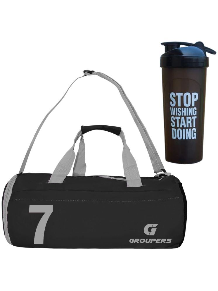     			GROUPERS Polyester BLACK 25 Ltrs Gym Bag